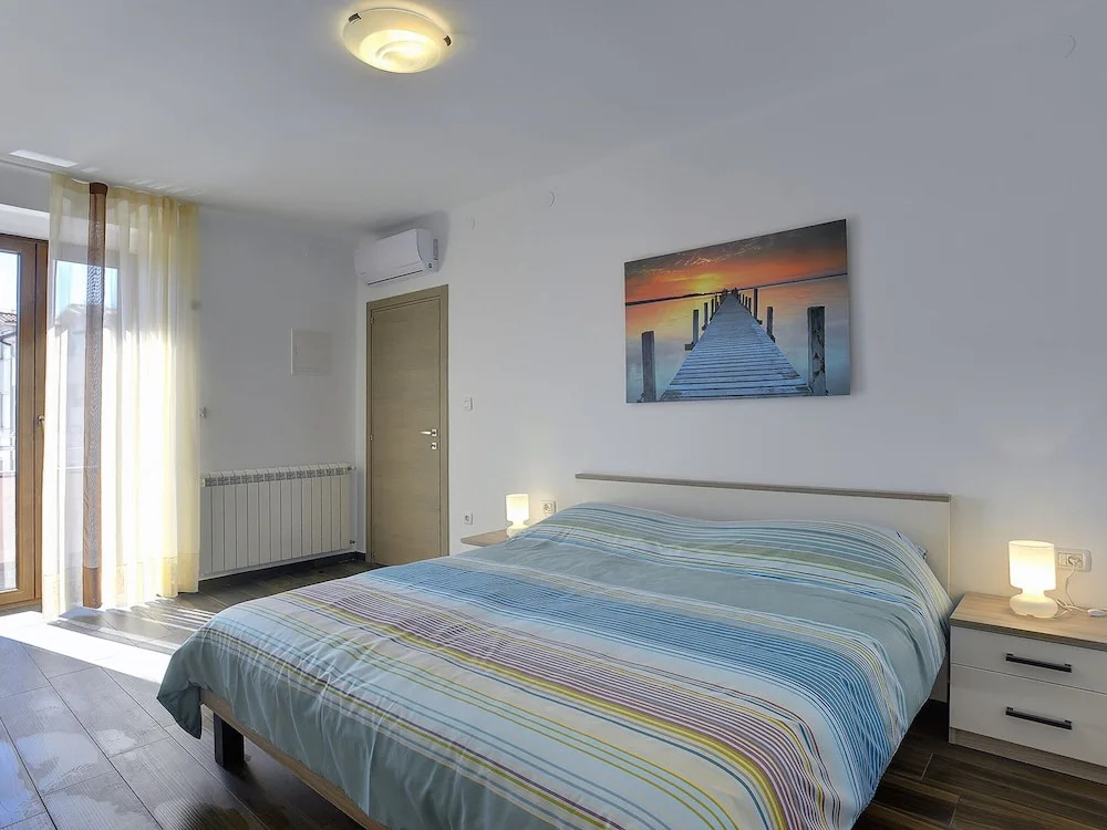 Holiday Home in Liznjan Near the Beach