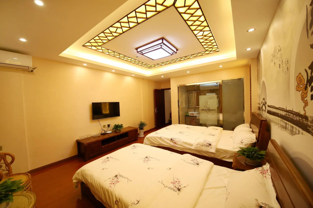 Zhouzhuang Nostalgia Town Theme Hostel