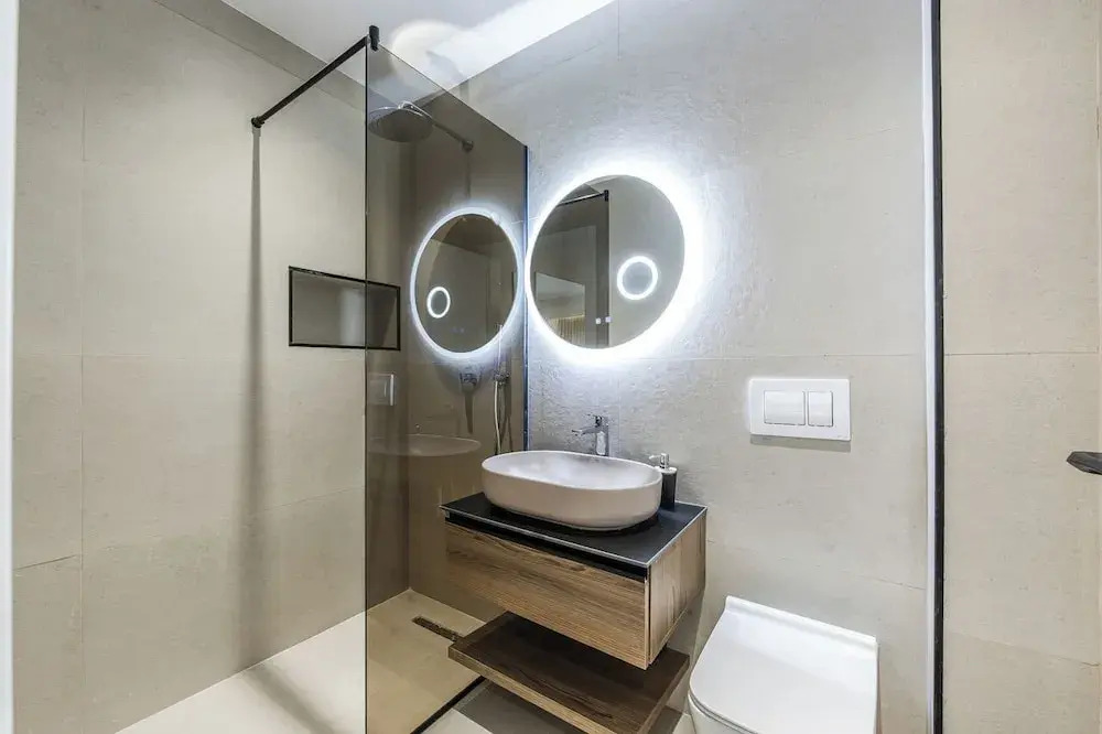 Zoe's Villa 201