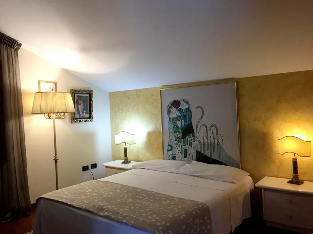 Villa With 4 Bedrooms in Partinico, With Private Pool, Enclosed Garden and Wifi - 9 km From the Beach