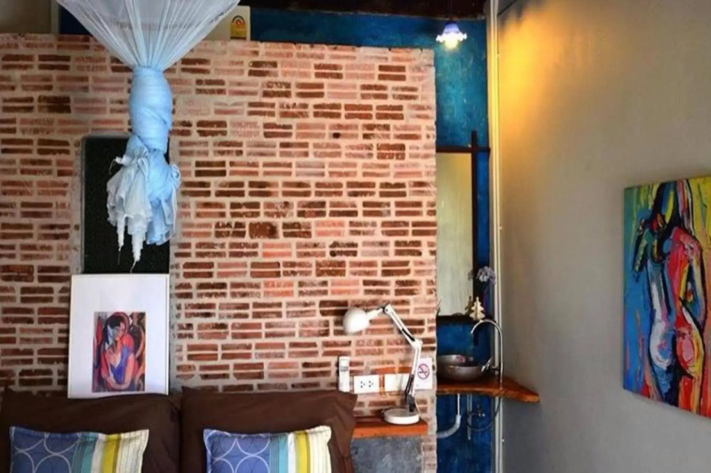 Artists Place Trat
