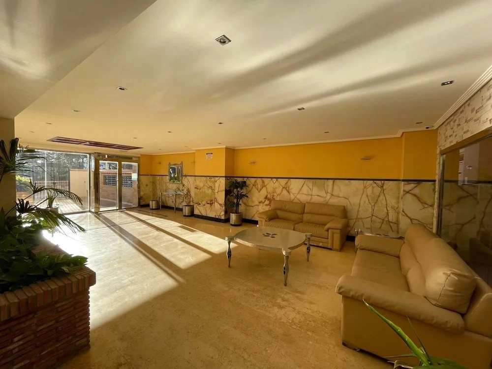 Spacious 2-bedroom Apartment With Pool View in Oropesa del Mar