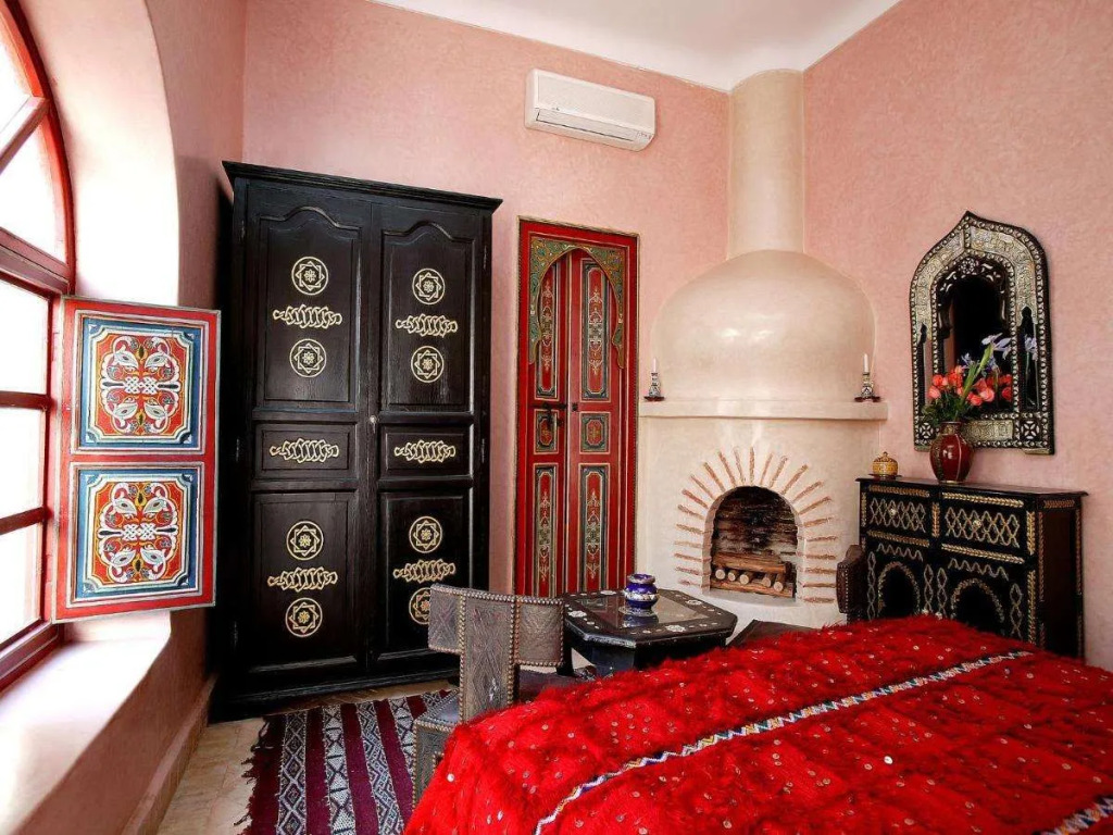 Riad Julia