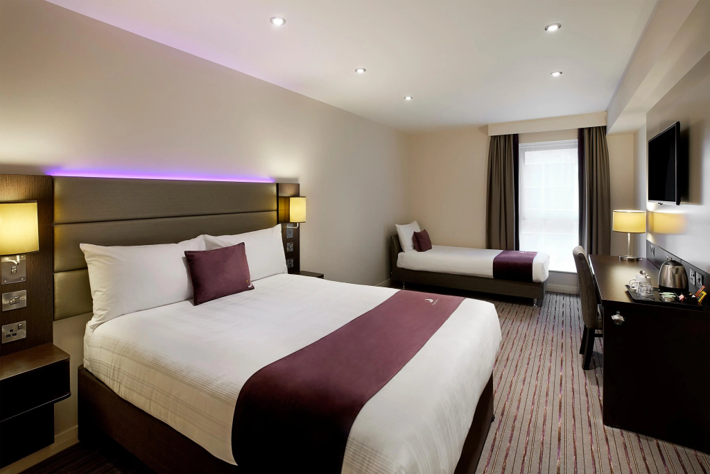 Premier Inn Falkirk - Larbert