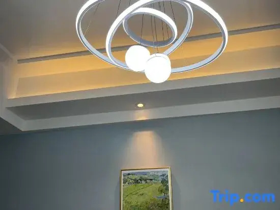 Shiguang Lanyu Movie Apartment (Zhangjiagang Meilin Plaza)