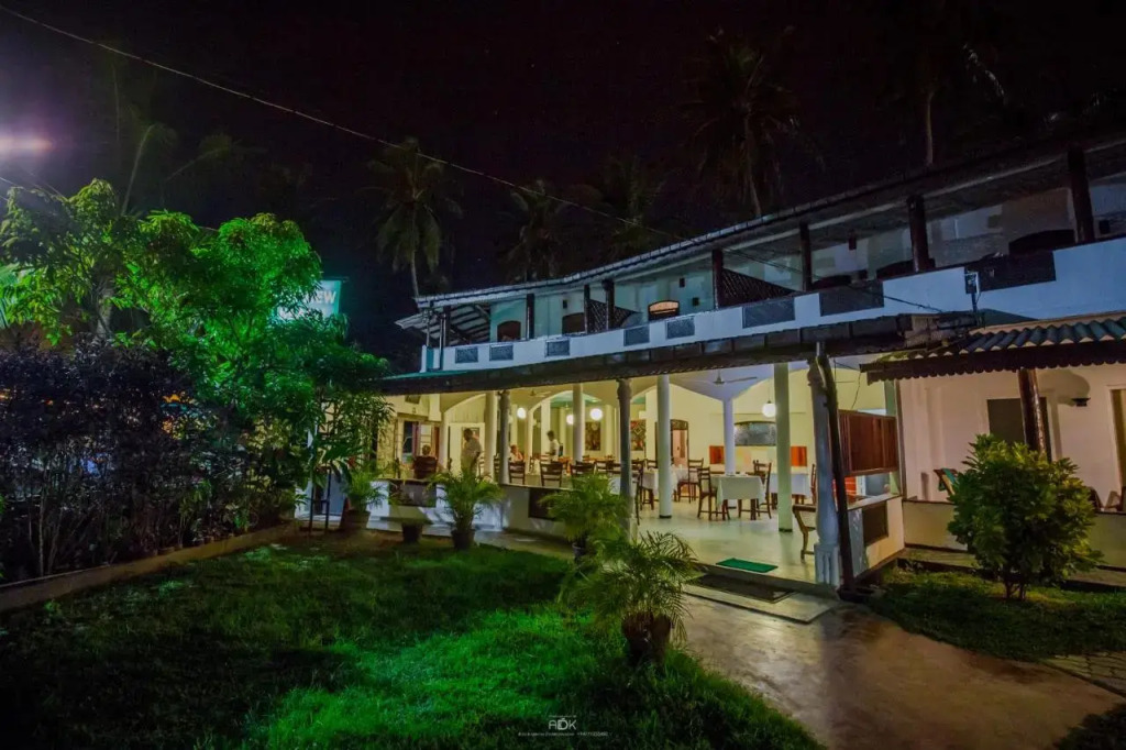 Sea View Hotel 02 By OYO Rooms