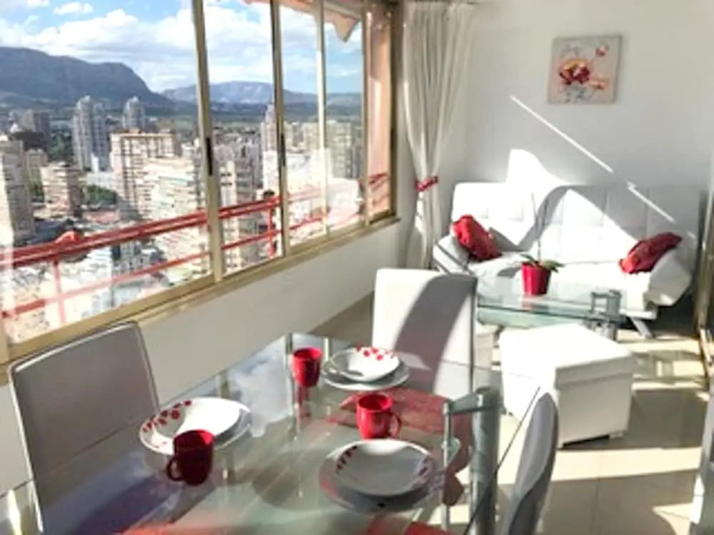 Apartment with One Bedroom in Benidorm, with Pool Access, Enclosed Garden And Wifi - 100 M From the Beach