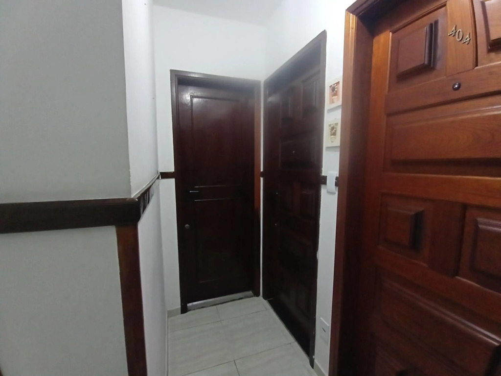 Apartamento Cabo Frio - 4 quartos, 450 m da praia