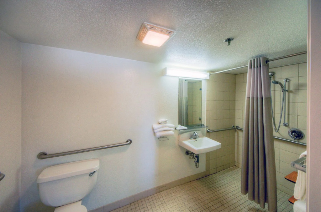 Motel 6-Bradenton, FL