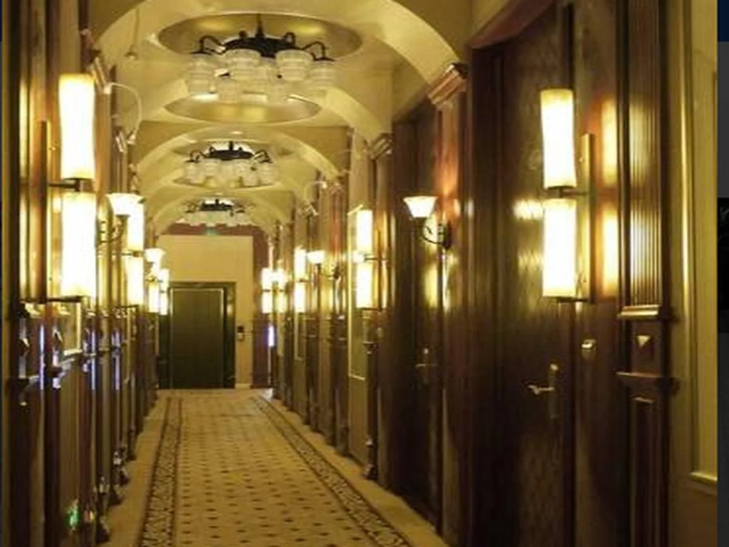 Mansion Hotel
