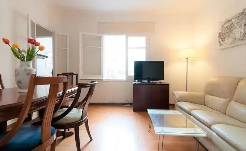 Room in Guest Room - Private Room With 200m2 Sunny Terrace 7