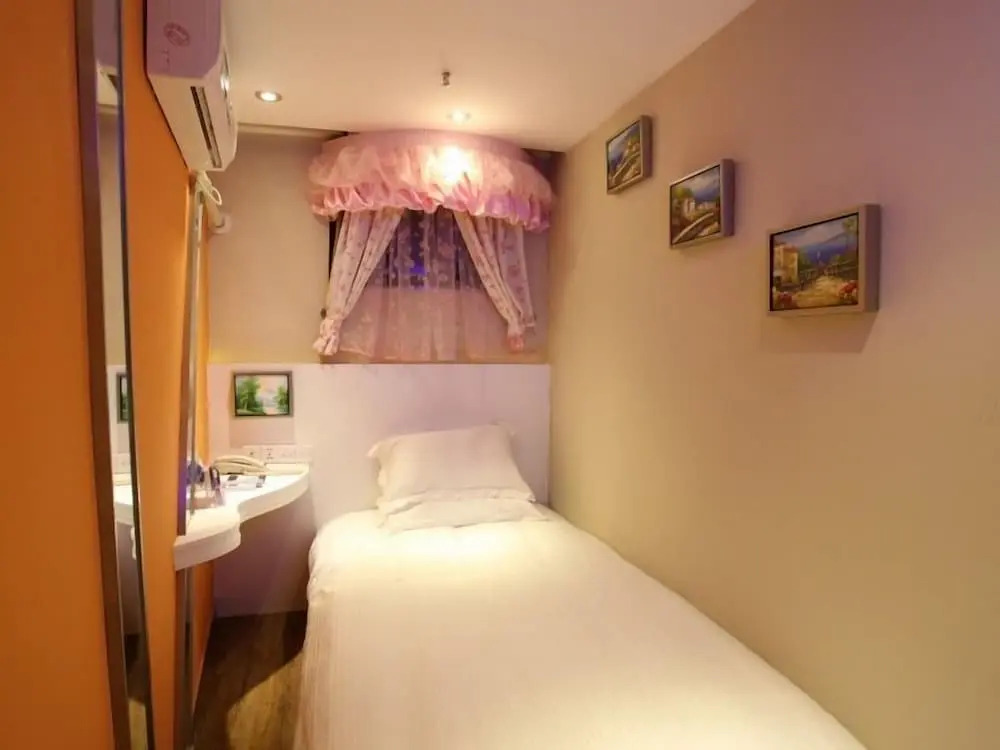 GreenTree Inn Nanning Jiangnan Wanda Plaza Tinghong Road Express Hotel