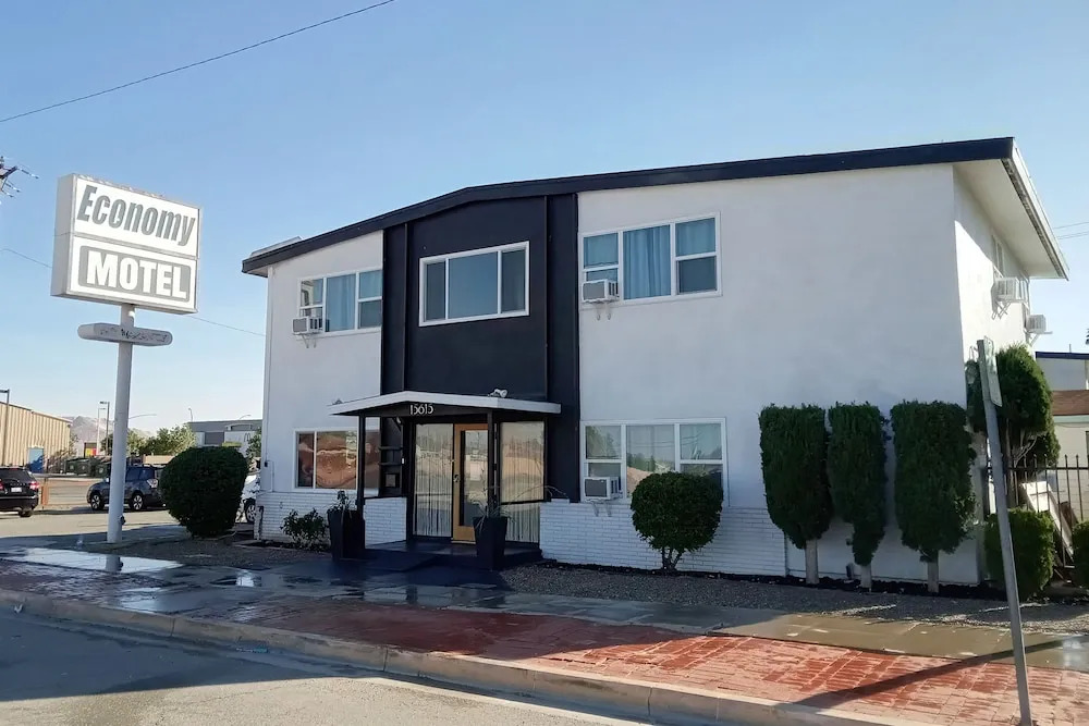 Sierra Motor Lodge - A Sierra Blue Hotel