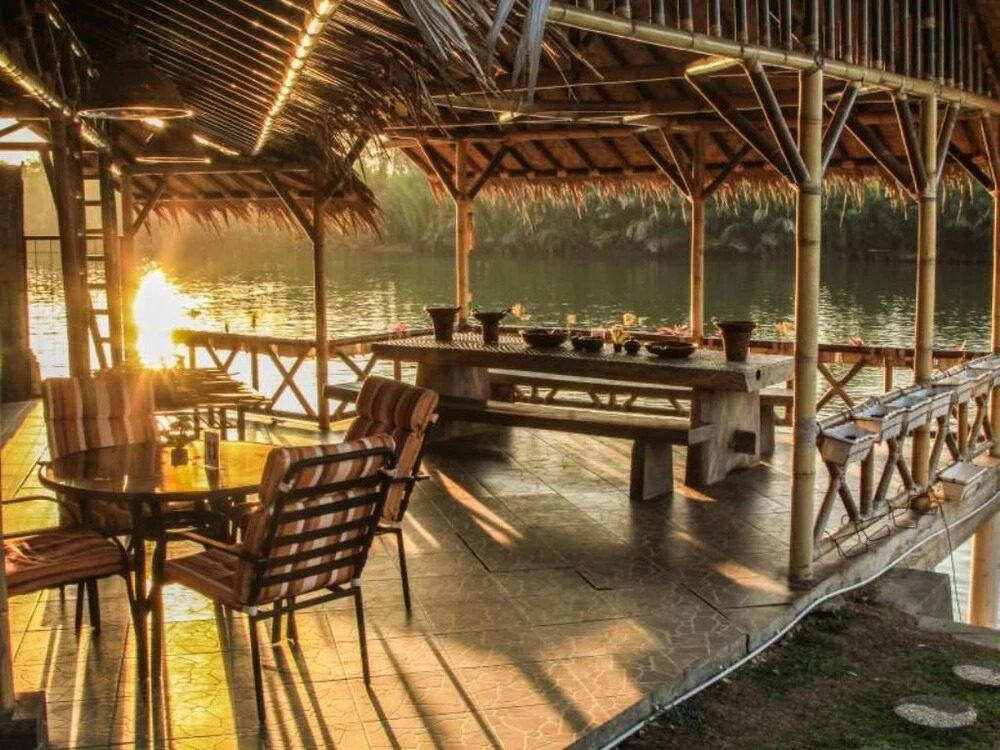 Shane Josa Resort