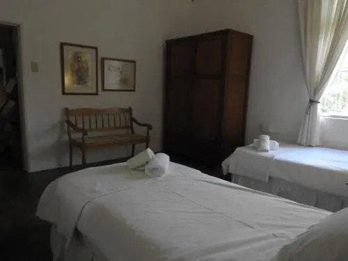 HH 820 Accomodation