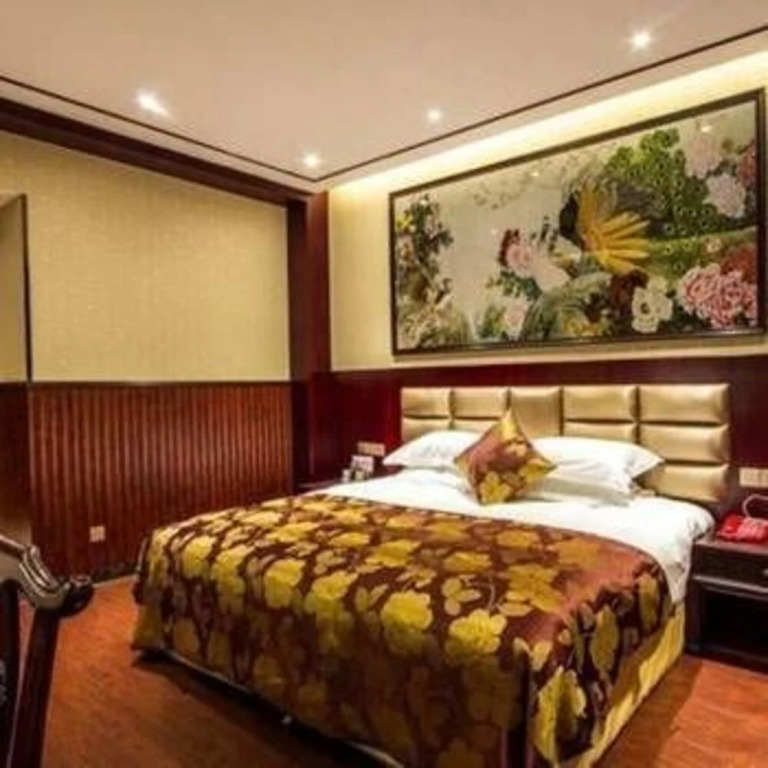 Qingyuanshan Hotel