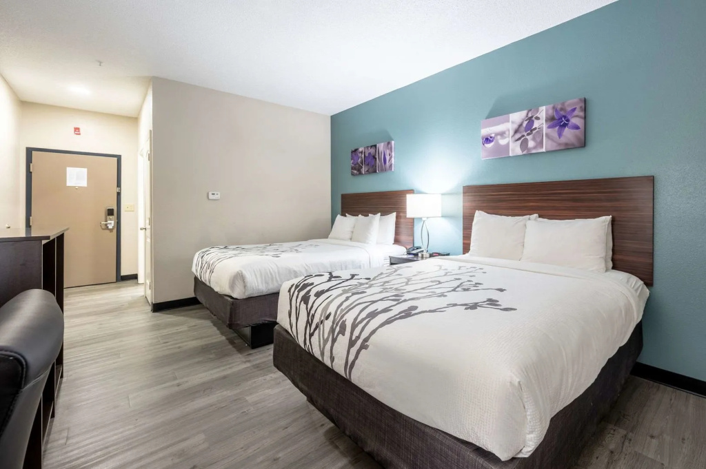 Sleep Inn & Suites