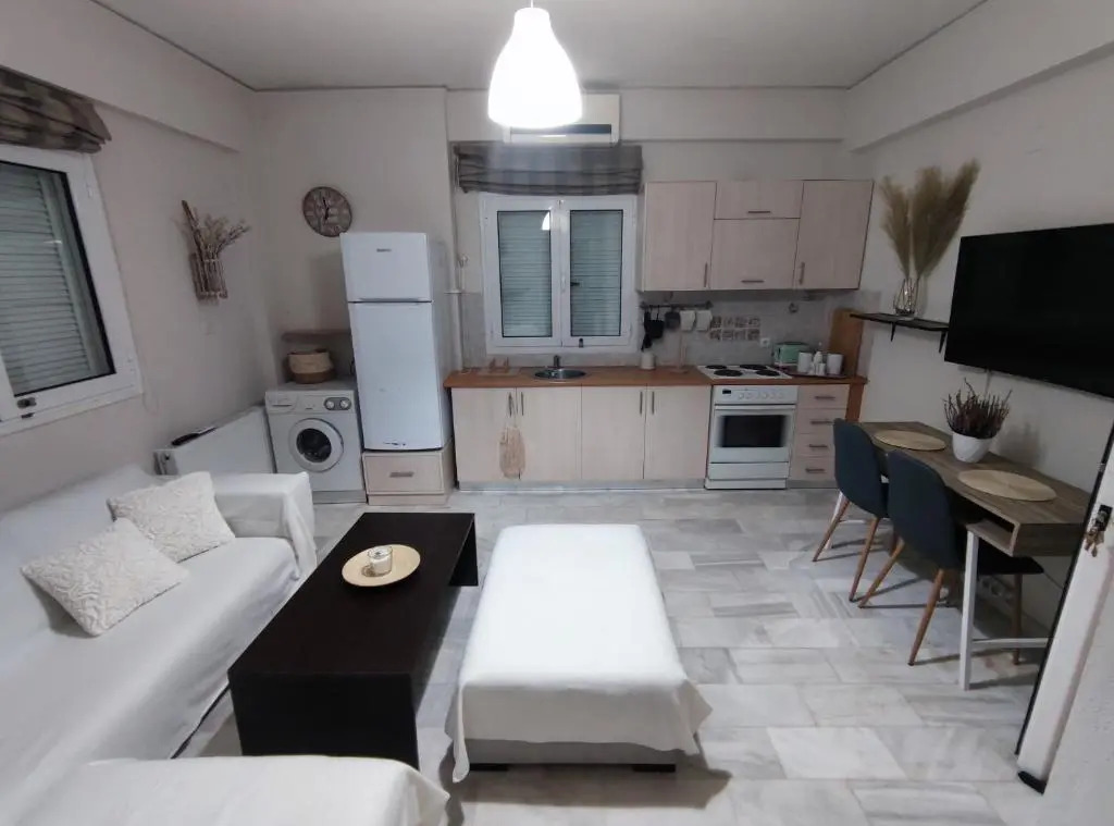 George Central Apartment