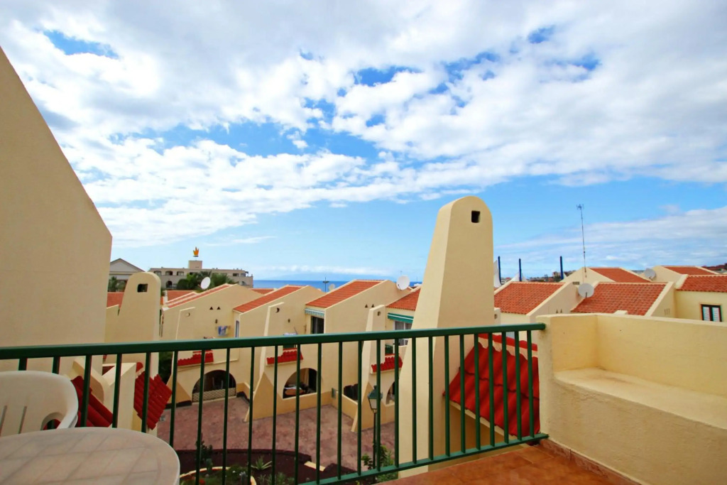 HeatedPool 4 bedrm 200m of Best Beach Tenerife WiFi