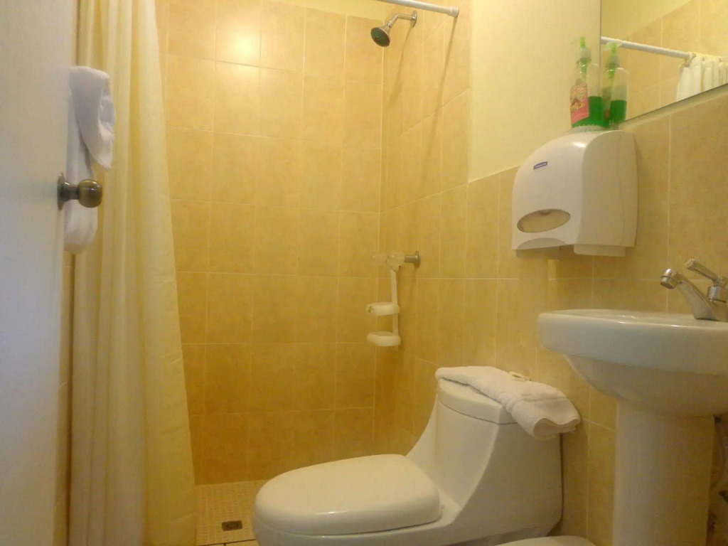 Hotel Tazumal House