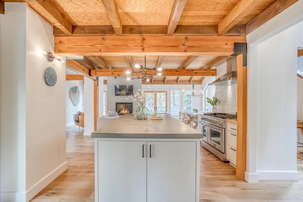 Spring Home 42 - Meredith Lodging