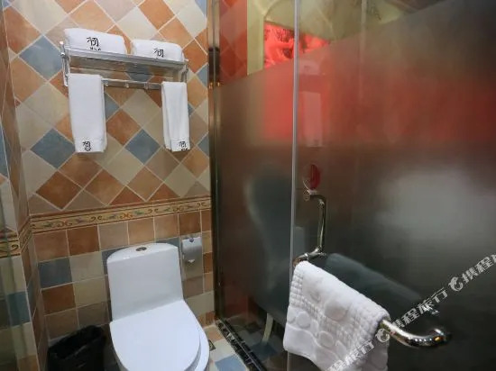 Chuxin Style Hotel(重庆初心风情酒店)