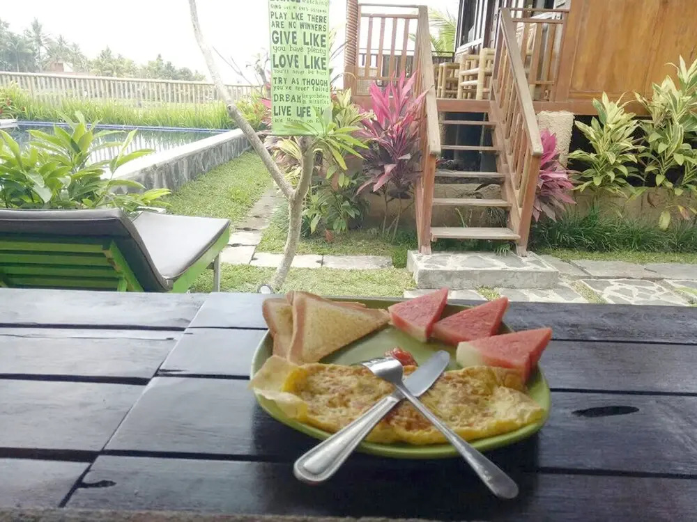 Green Paddy Hostel & Villa