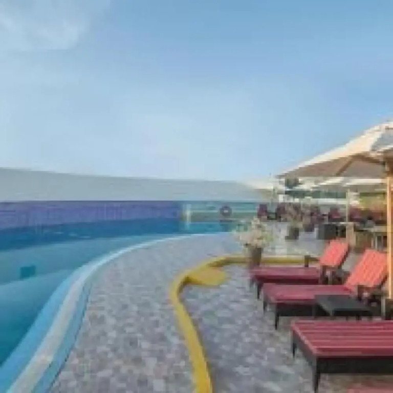 Dancenter Luxury Holiday International Dubai