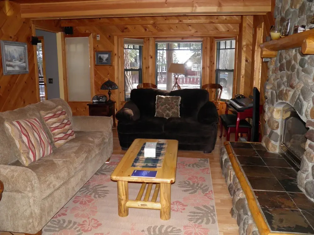 Pet Friendly, Covered Hot Tub, Walk To The Beach