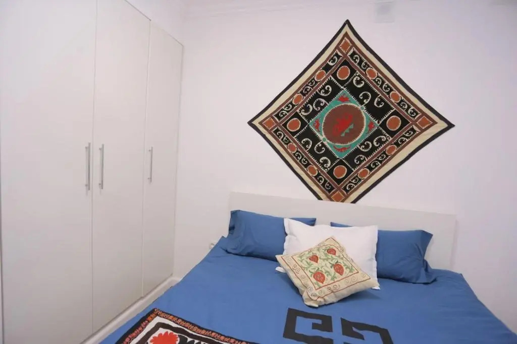Luxury 2 bedrooms apartment walking distance from Gur-Emir