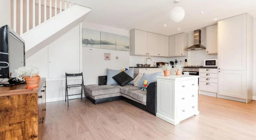 Mystay Hemans Street
