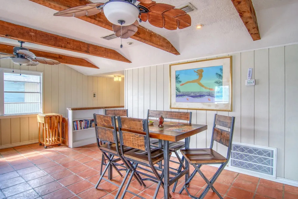 Seafoam Dreams WS1131 - 2 Br Home