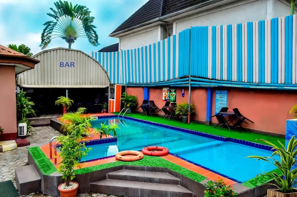 PROXIMA INN