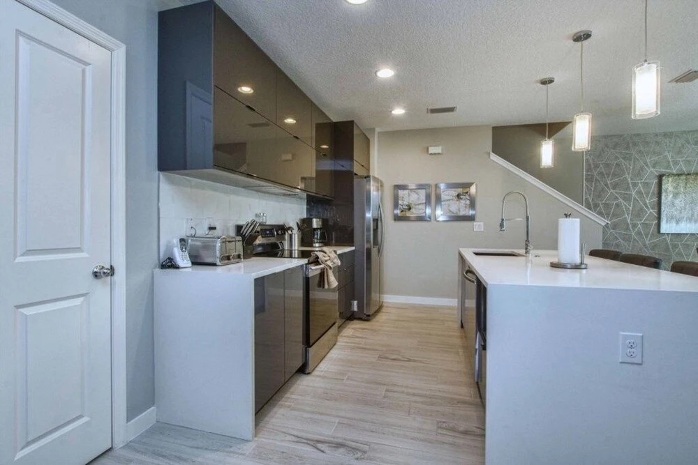 Lereve - 4 Bedrooms w Splashpool -1206lrr 4 Townhouse by Redawning