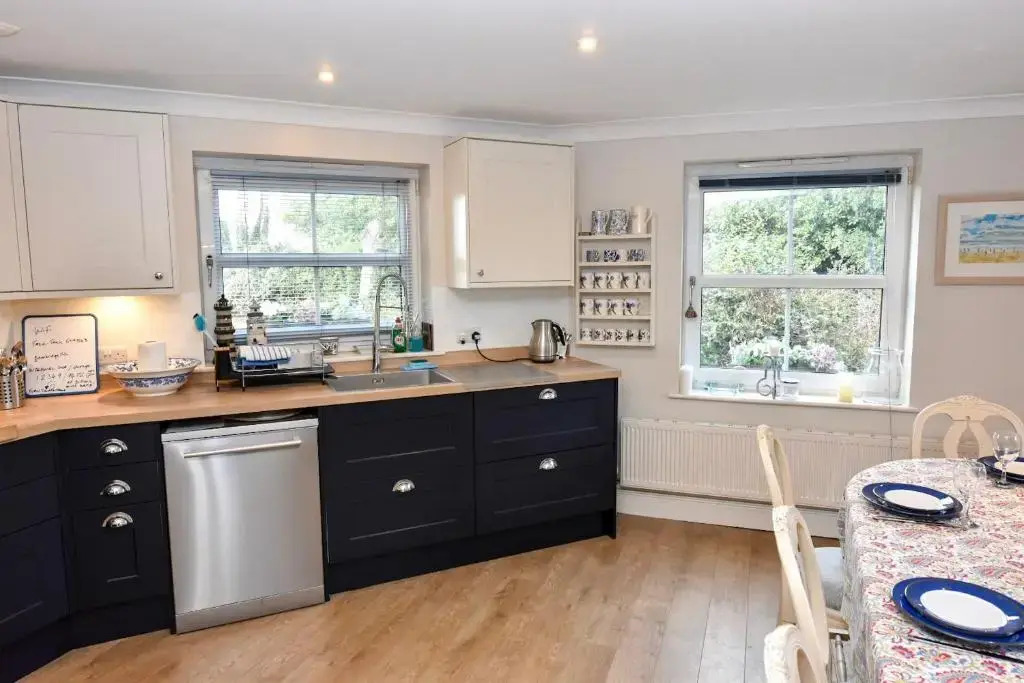 16 Solent Landing