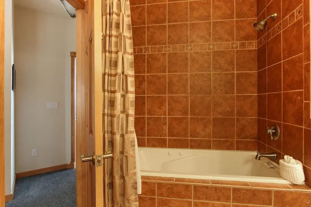 Meadow Mountain 27A - 3 Br Condo