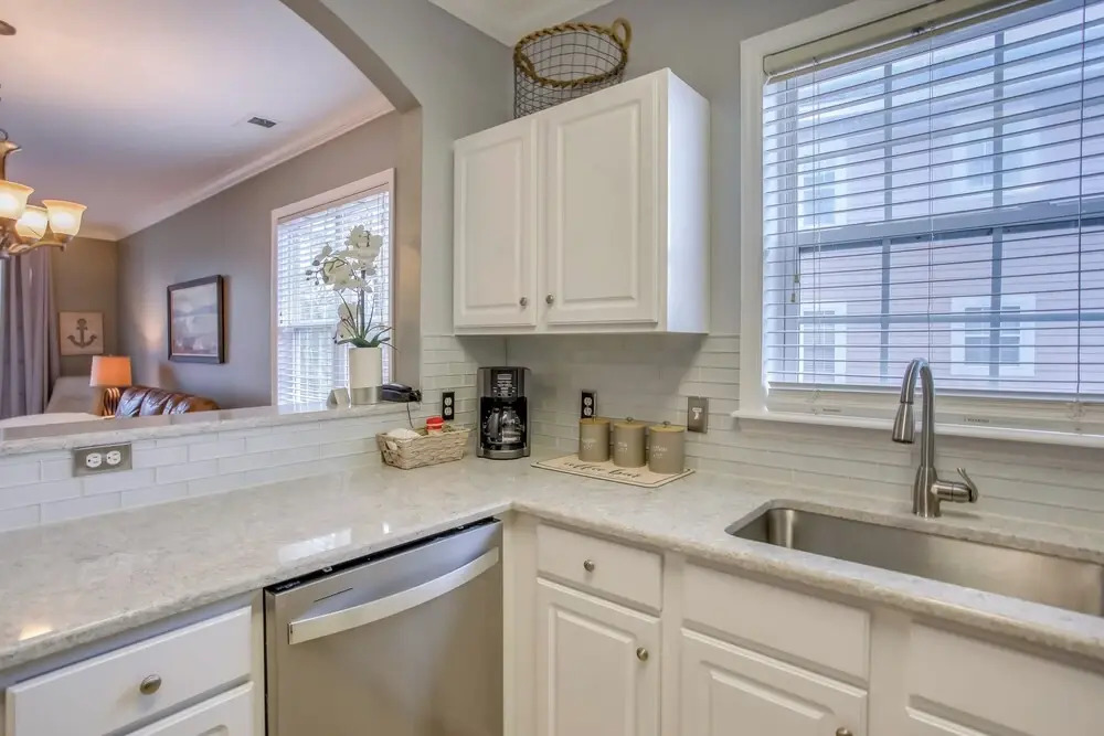 Golf Resort Condo w/ Pool in North Myrtle Beach!