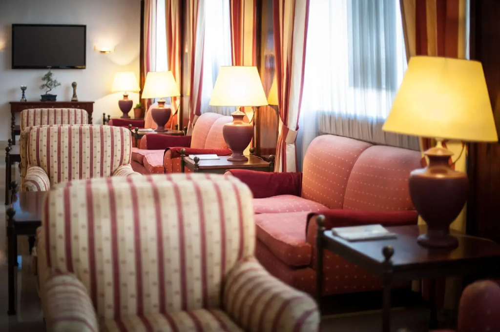 Hotel Unzaga Plaza