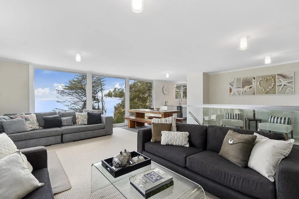 Hidden Bay - 5 BR luxury waterfront