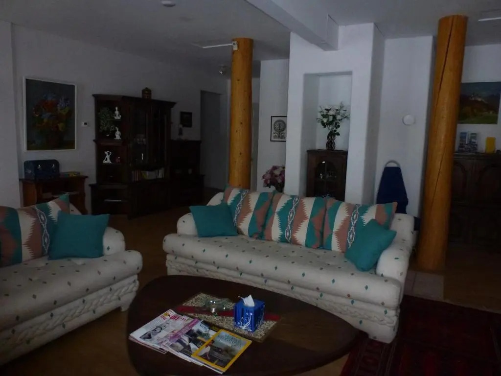 Little Black Bear Lodge/B&B