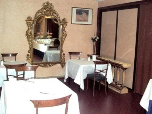 Hotel Flora