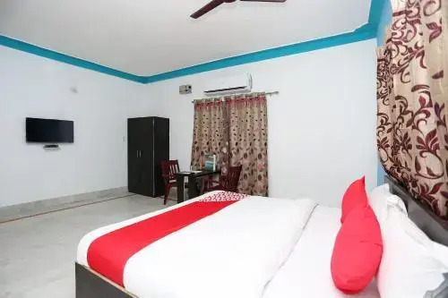 OYO 15504 Maa Banadurga Guest House