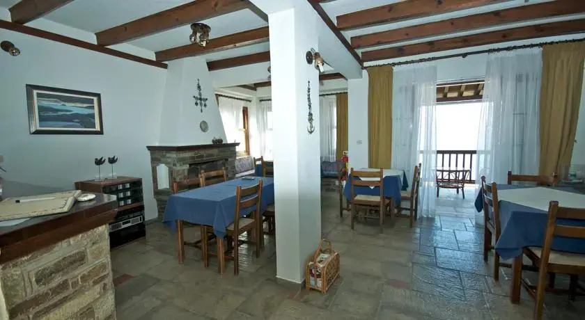 Hotel Manos