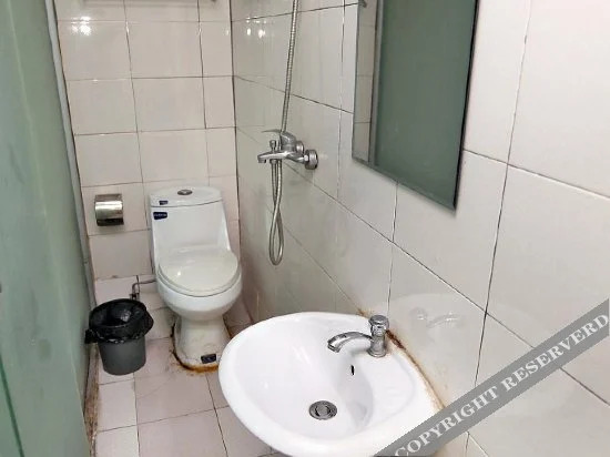 Longxiang Hostel