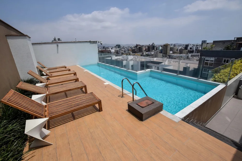 Miraflores Nest Upper Pardo