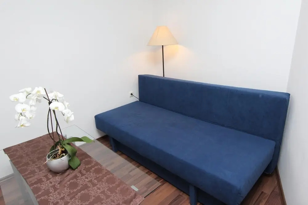 Apartments Poretti for 2,in Center Parking Free in the yard,6 min beach walk