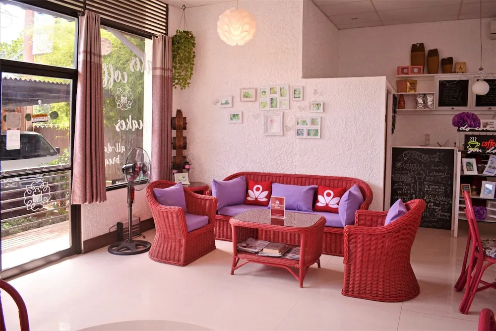 ZEN Rooms B.M. Road