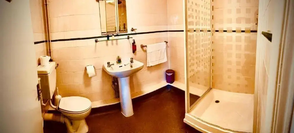 Fleur De Lis Hotel