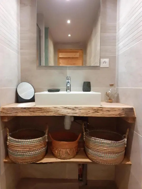 Appartement chaleureux avec wifi de 10 personnes à Val-Cenis