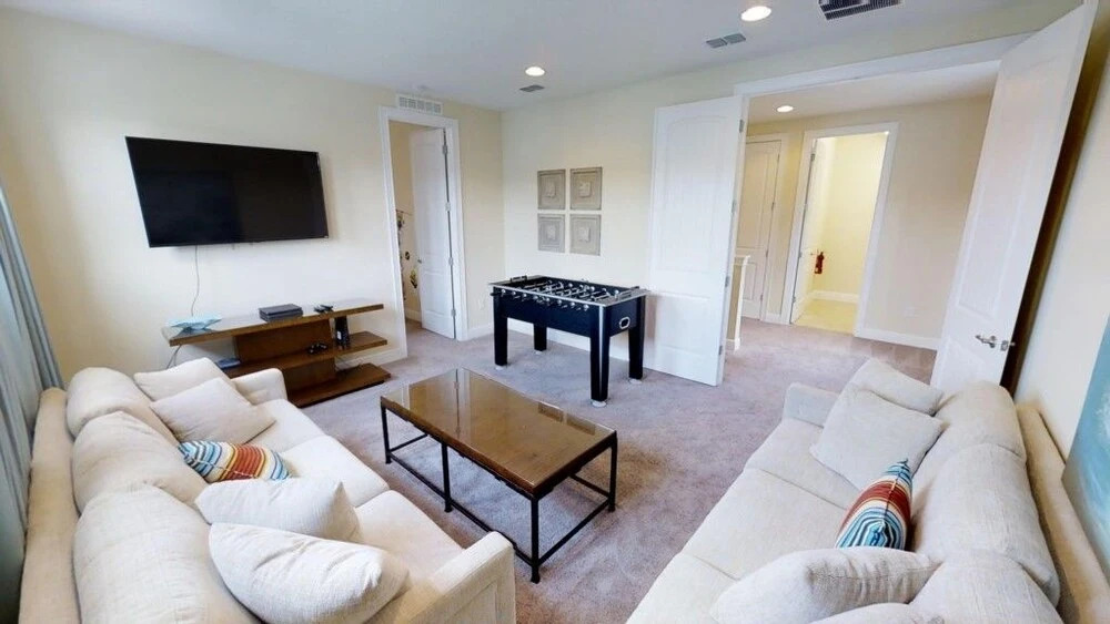 Aco Premium - 6Bd With Pool(1744)